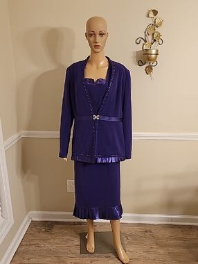 Elegant Two Piece Purple Skirt Suit